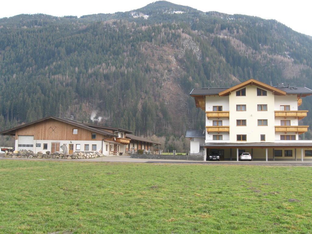 Ferienhaus Spieljochblick Daire Uderns Dış mekan fotoğraf